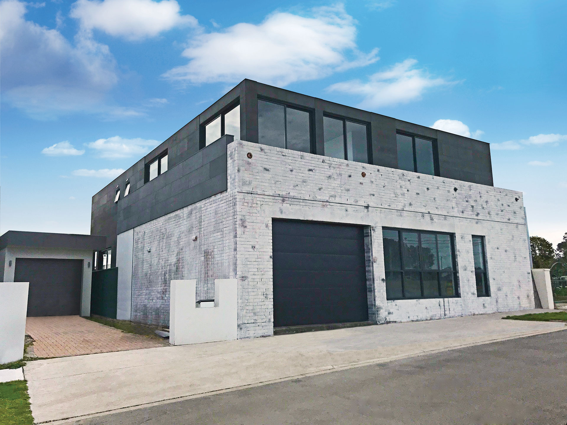 Phillip Bay gallery image 1
