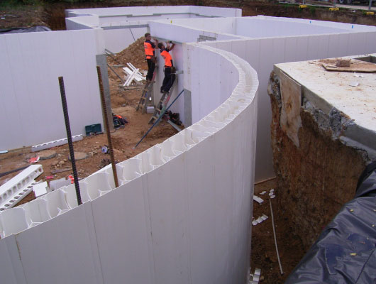 Example curved Dincel Wall